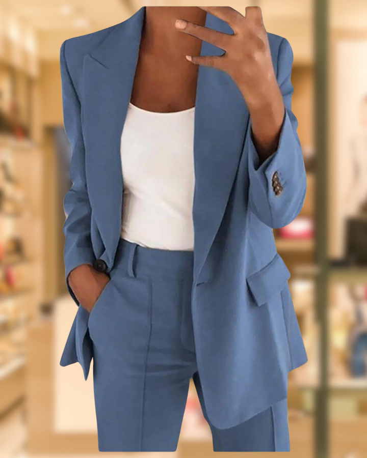 Paulina – The Perfect Blazer