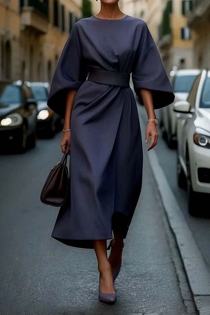 Louise – Elegant Dress with Lantern Sleeves