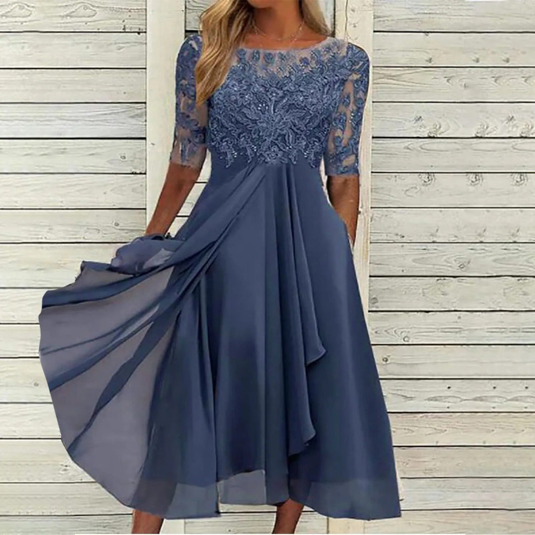 Angelique – Elegant Dress with Delicate Lace