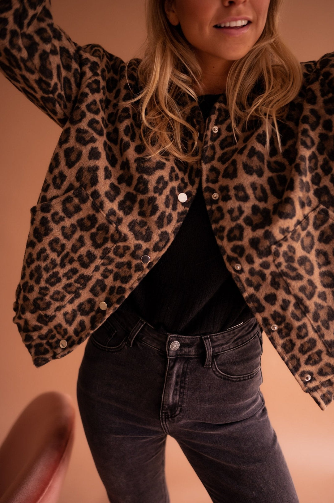 Elodie – The Leopard Bomber Jacket for Bold Looks with Comfort